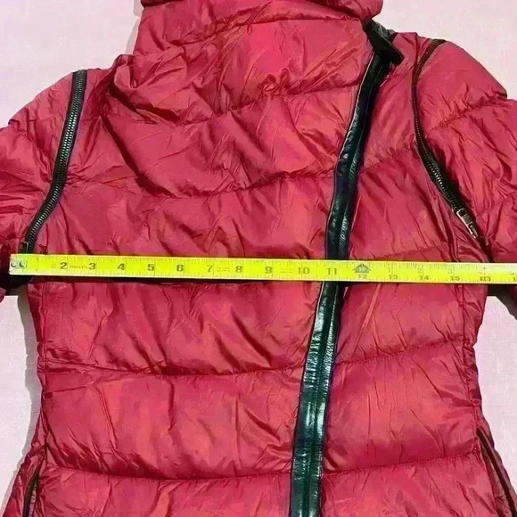 Mackage Montreal Red Asymmetrical Goose Down Zip Sleeves Vest Puffer Jacket - Picture 5 of 12